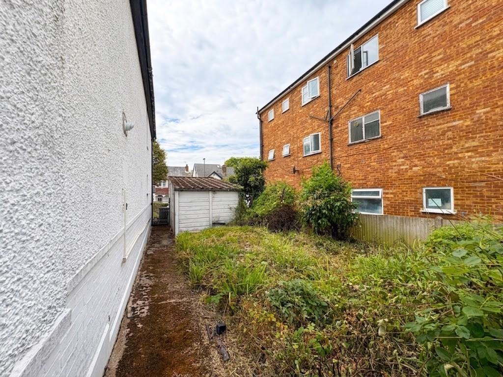 Shakespeare Road, Mill Hill, NW7, London